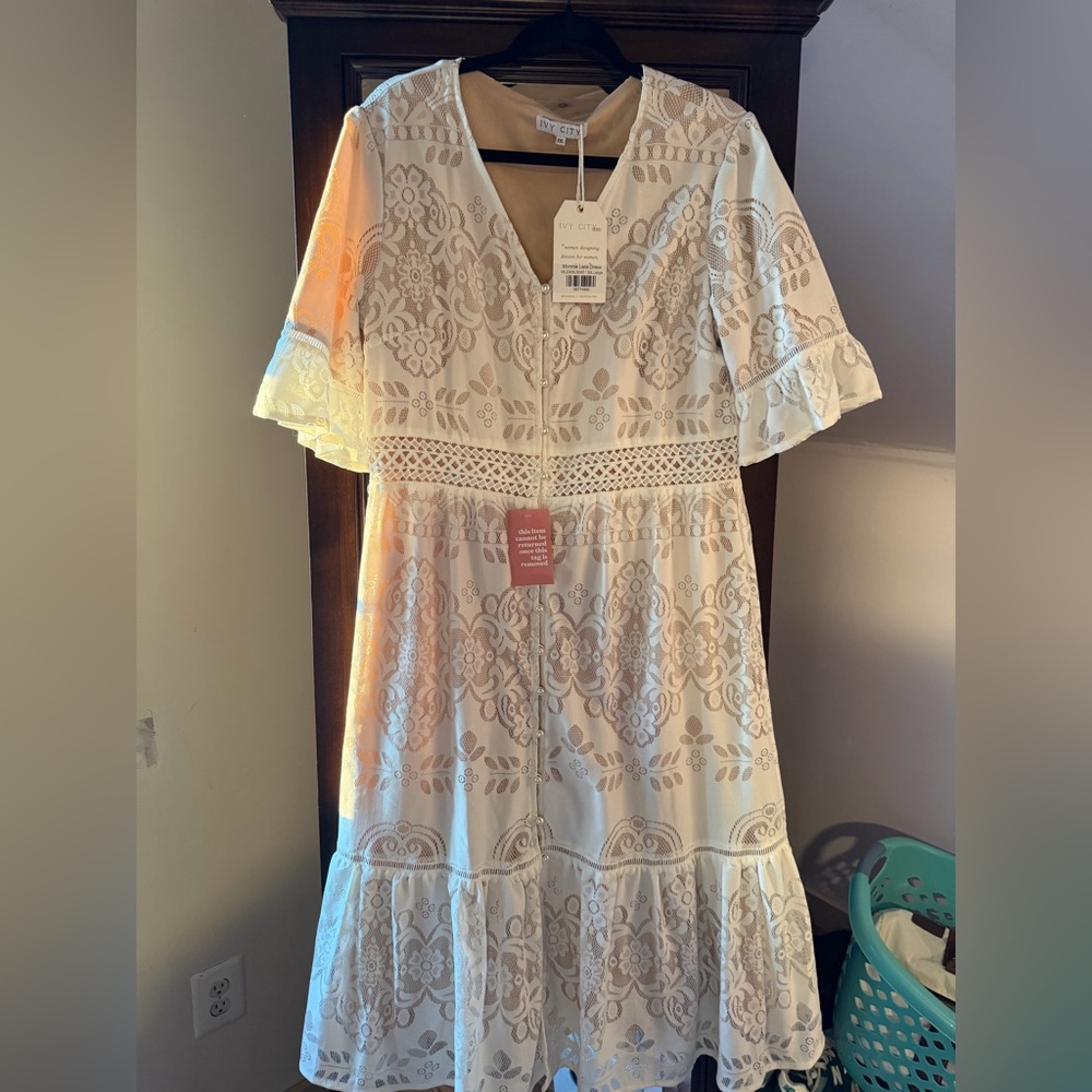 Ivy City Cream Lace Midi Dress with Crochet Waist